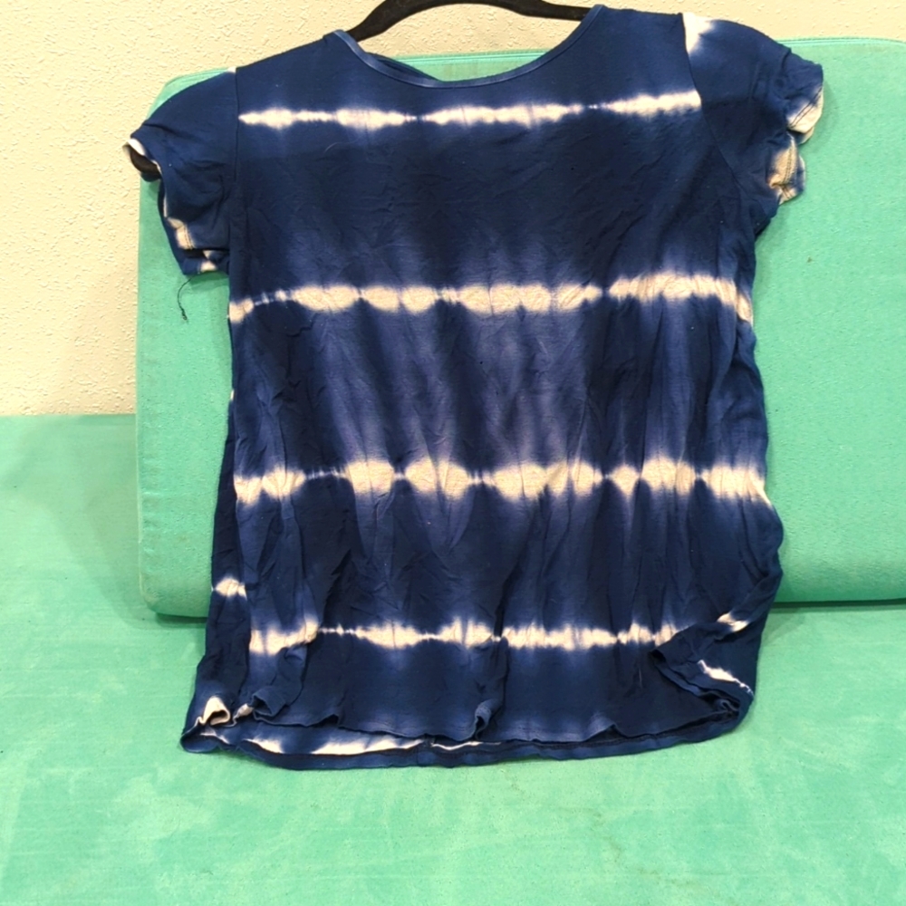 Batik Style Flowy girls Love and Whimsy Keyhole back Blouse